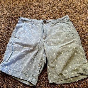 Forever 21 grey shorts. Size 29.